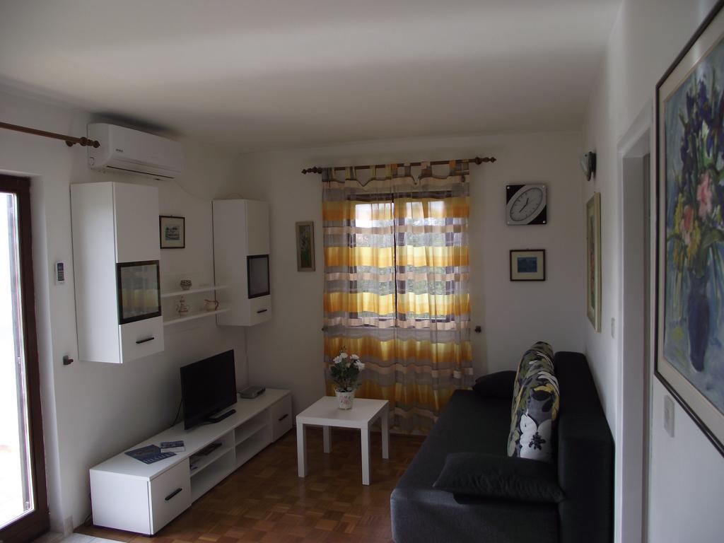 וולה לוקה Apartment Tanja מראה חיצוני תמונה